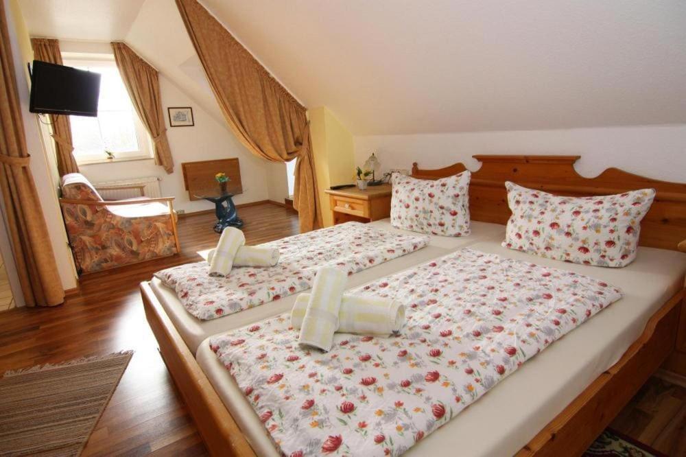 Appartementhaus Pinamar In שרבאוץ מראה חיצוני תמונה